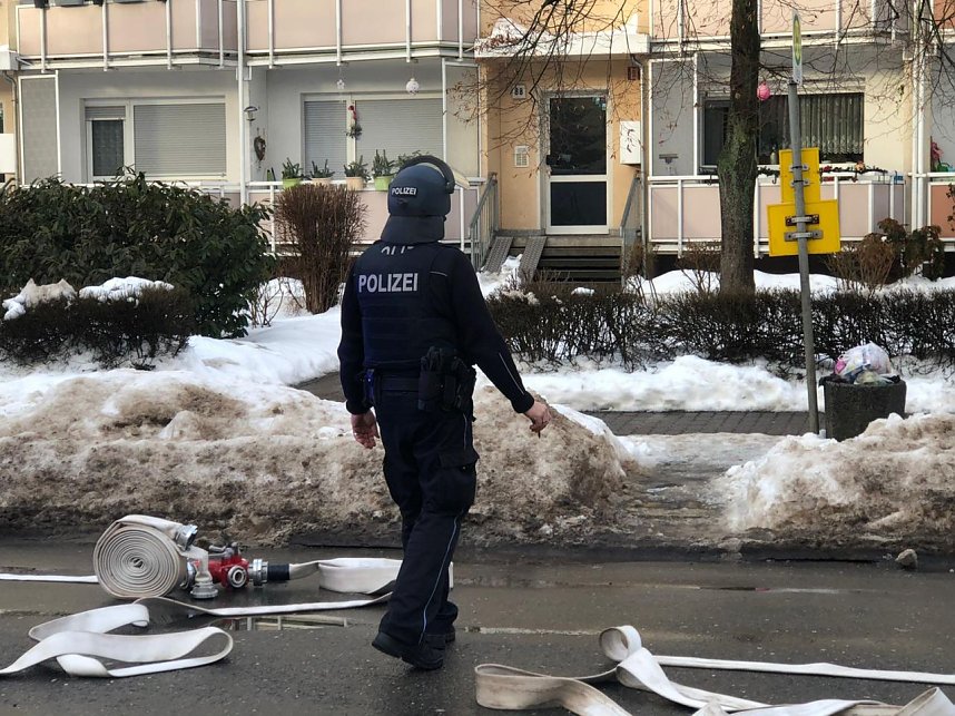 Gro&szlig;einsatz von Polizei und Rettungskr&auml;ften