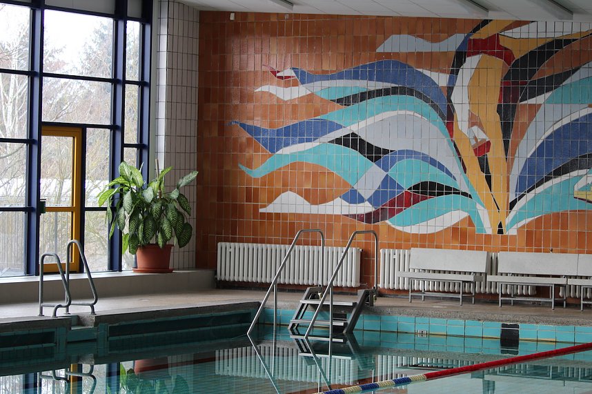 Flie&szlig;en F&ouml;rdermittel f&uuml;r Sollstedts Schwimmhalle?