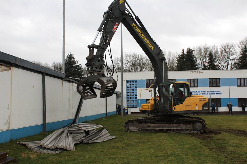 Abriss der Sprecherkabine im AKS