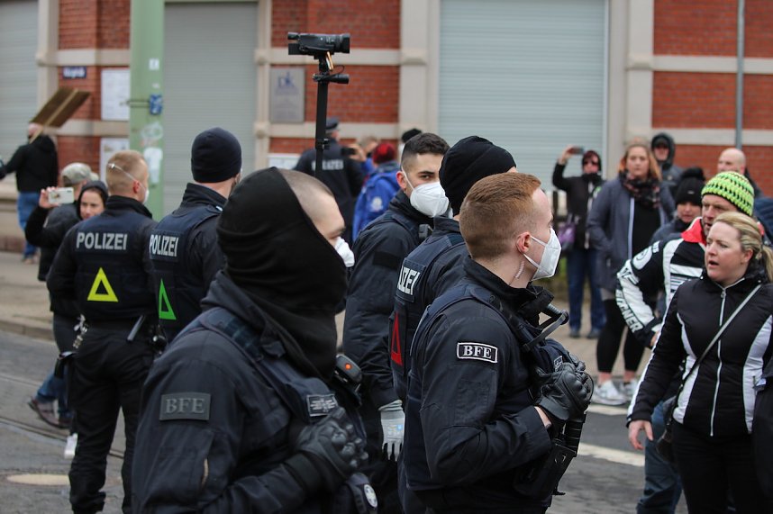 Protest-Spaziergang gegen Corona-Ma&szlig;nahmen