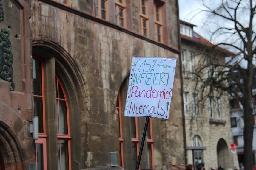 "Osterspaziergang" gegen die Corona-Ma&szlig;nahmen