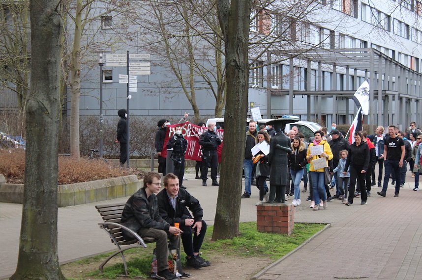 "Osterspaziergang" gegen die Corona-Ma&szlig;nahmen