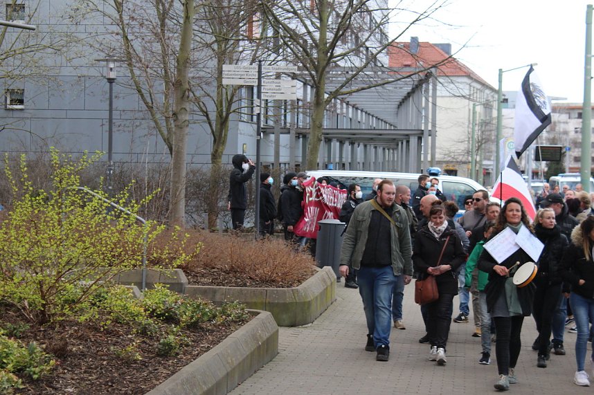 "Osterspaziergang" gegen die Corona-Ma&szlig;nahmen