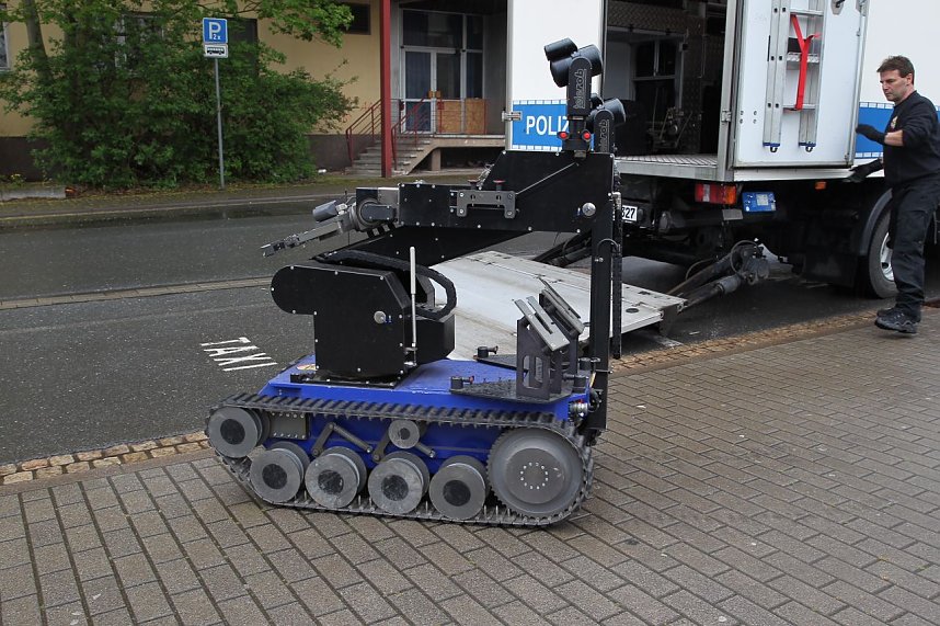 Herrenlose Tasche auf dem Bahnhofsvorplatz sorgt f&uuml;r Polizeieinsatz