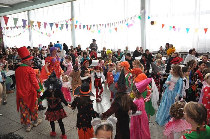 Kinderfasching in der Nobas