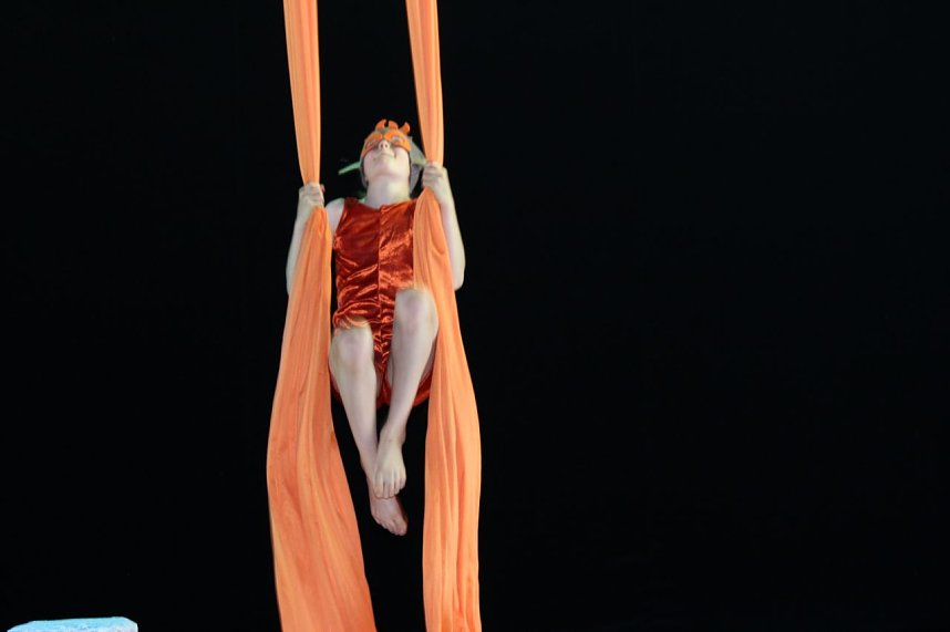 Proben im Zirkuszelt