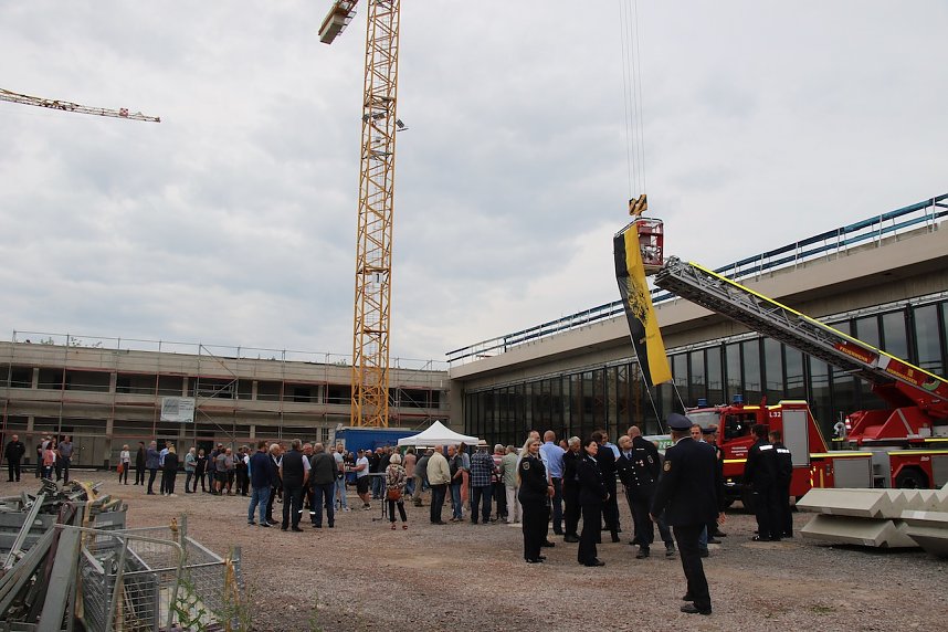 Richtfest in der Zorgestra&szlig;e