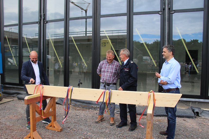 Richtfest in der Zorgestra&szlig;e