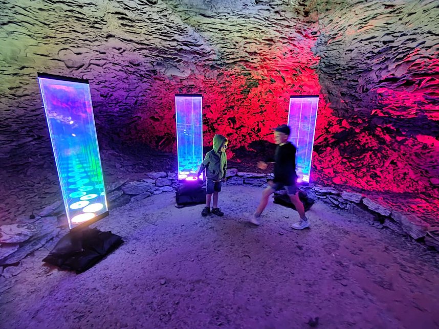 World of Lights in der Barbarossah&ouml;hle