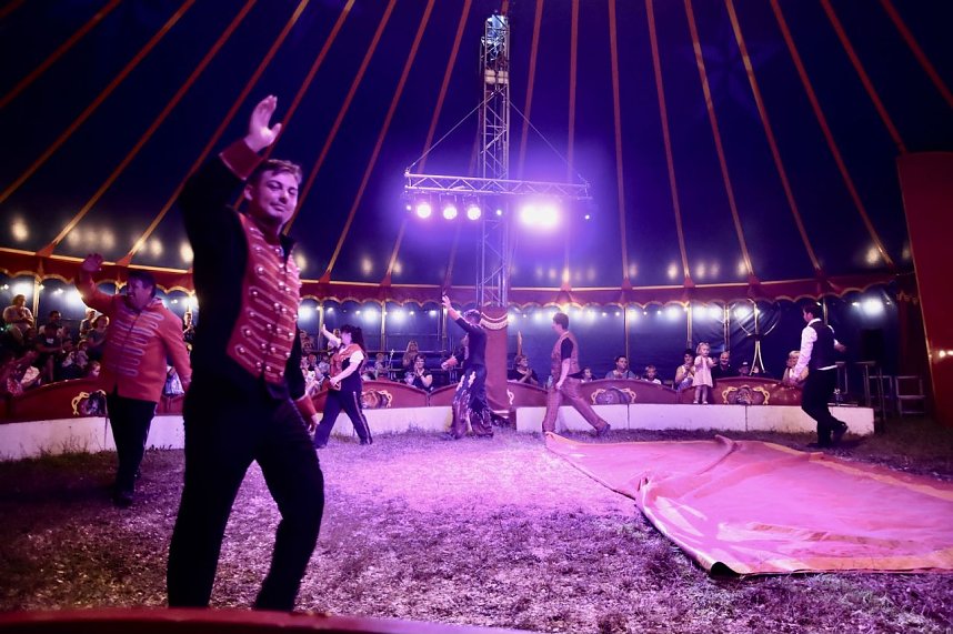 Zirkus Atlantik in Sundhausen