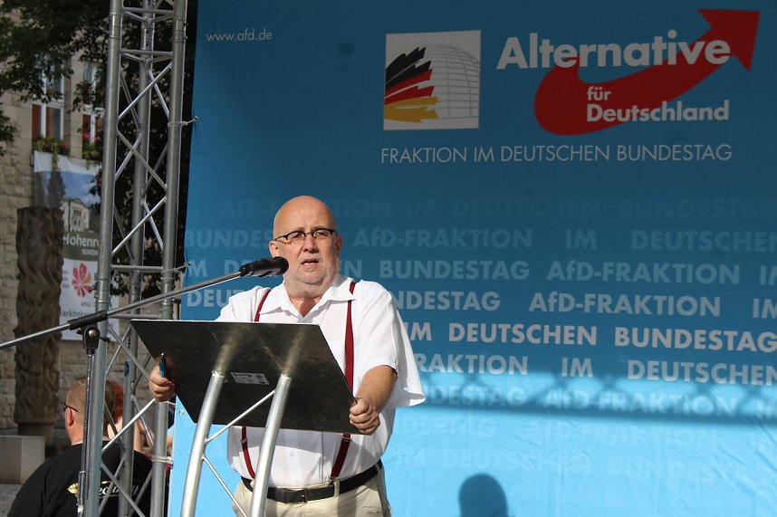Wahlkampfauftakt der AfD vor dem Nordh&auml;user Rathaus