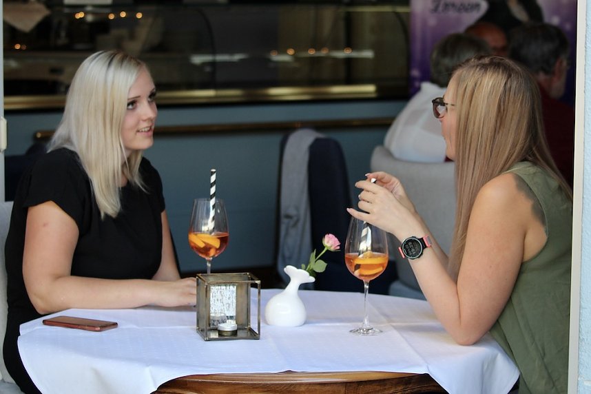 Glamour&ouml;se Travestie-Show im Cafe`Sahne in Nordhausen