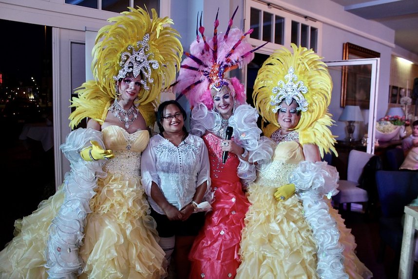 Glamour&ouml;se Travestie-Show im Cafe`Sahne in Nordhausen