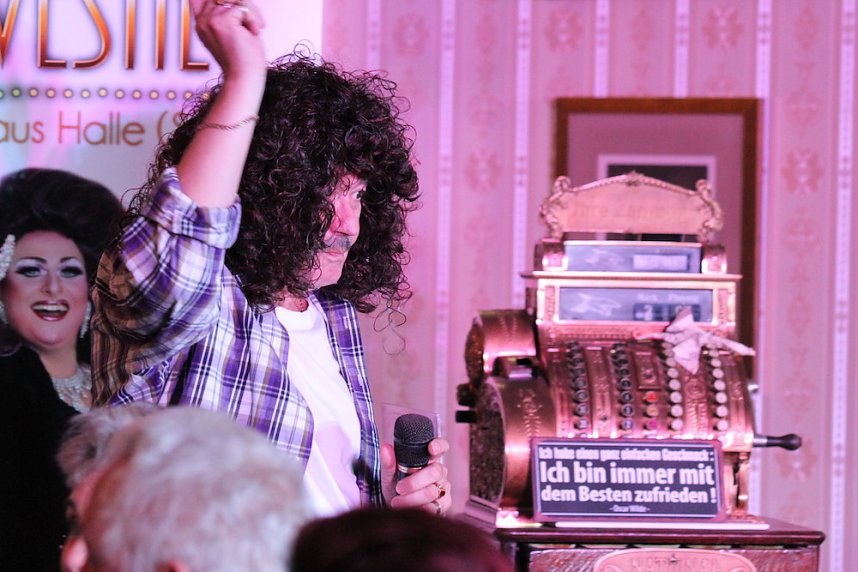 Glamour&ouml;se Travestie-Show im Cafe`Sahne in Nordhausen