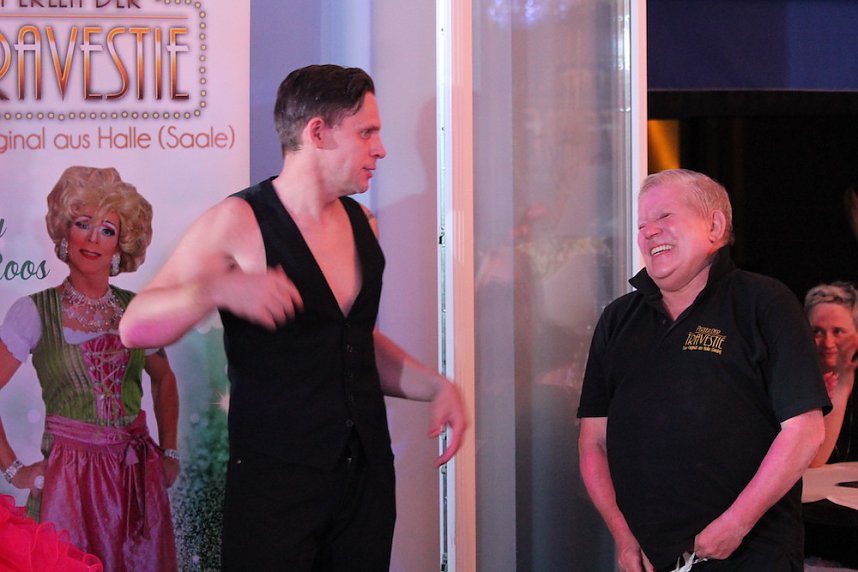 Glamour&ouml;se Travestie-Show im Cafe`Sahne in Nordhausen