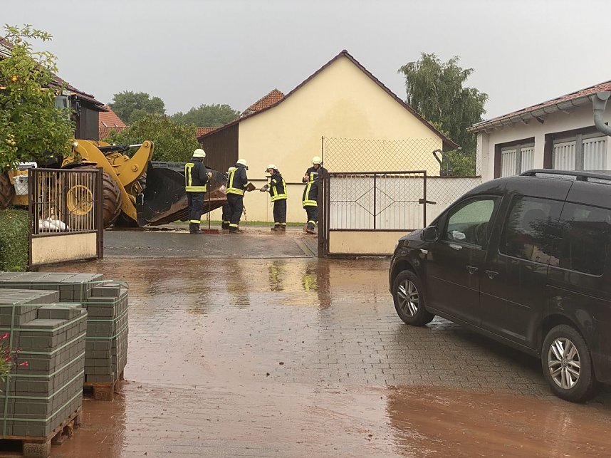 Die Feuerwehr im Einsatz.