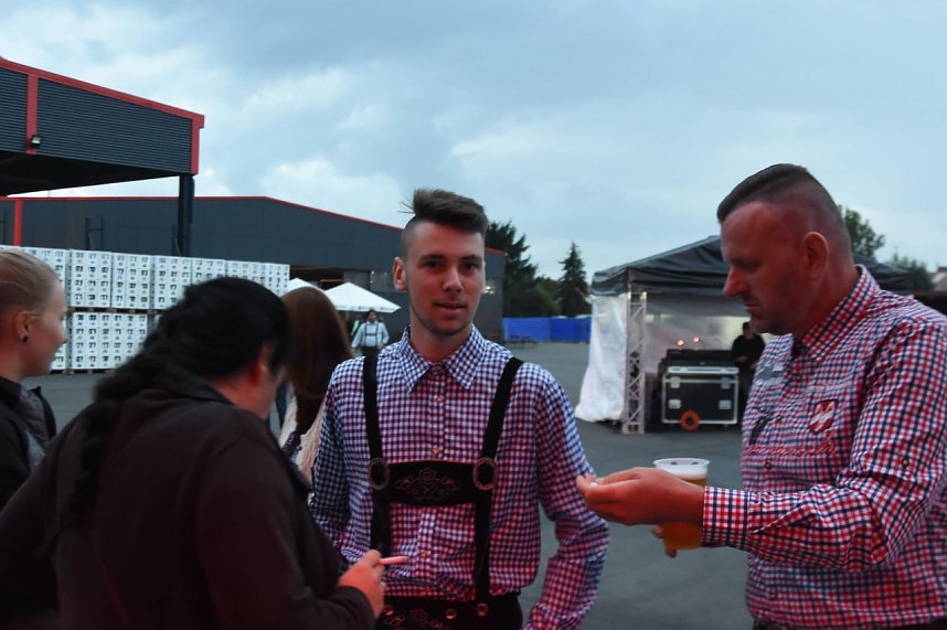 Sommerwiesn bei Wippertaler Getr&auml;nke