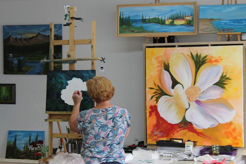 Neues vom Blumenhasen in der Stolberger Stra&szlig;e