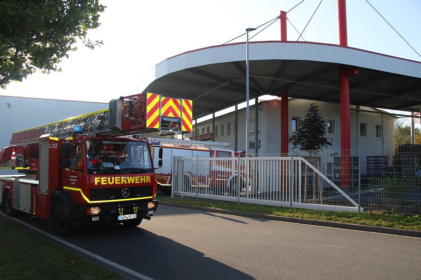 Die Nordh&auml;user Wehren wurden heute Vormittag zum Firmengel&auml;nde der Feuer powertrain gerufen