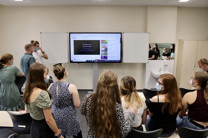 Er&ouml;ffnungsparty am Humboldt-Gymnasium