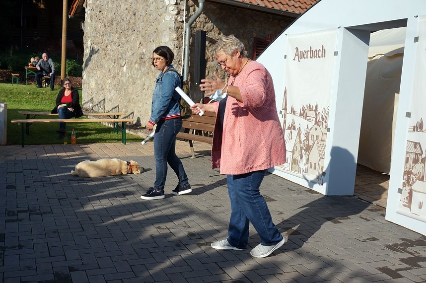Schauspiel "Zwei D&ouml;rfer"