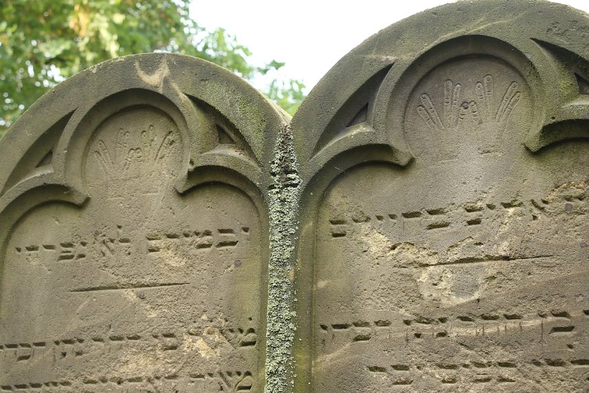 Gr&auml;ber die Geschichten erz&auml;hlen - Eindr&uuml;cke vom j&uuml;dischen Friedhof in Nordhausen