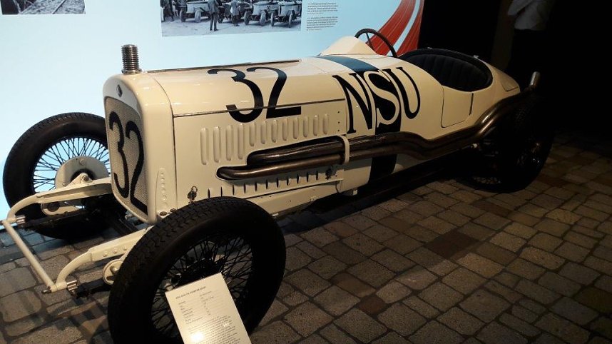 Ausstellungser&ouml;ffnung 100 Jahre AVUS