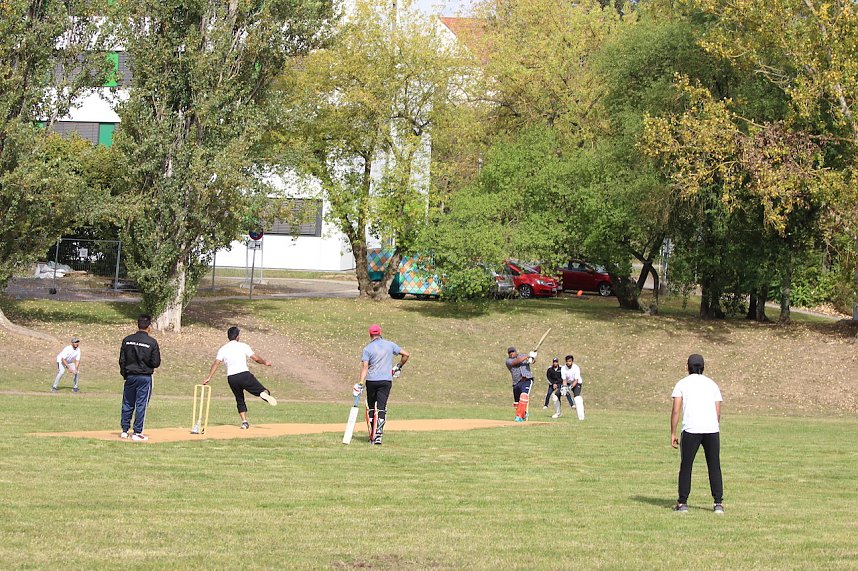 Cricket f&uuml;r jedermann auf dem Nordh&auml;user Campus