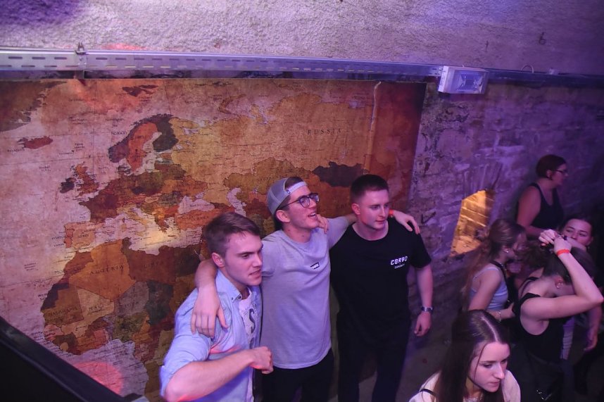 Party am Taschenberg im T37