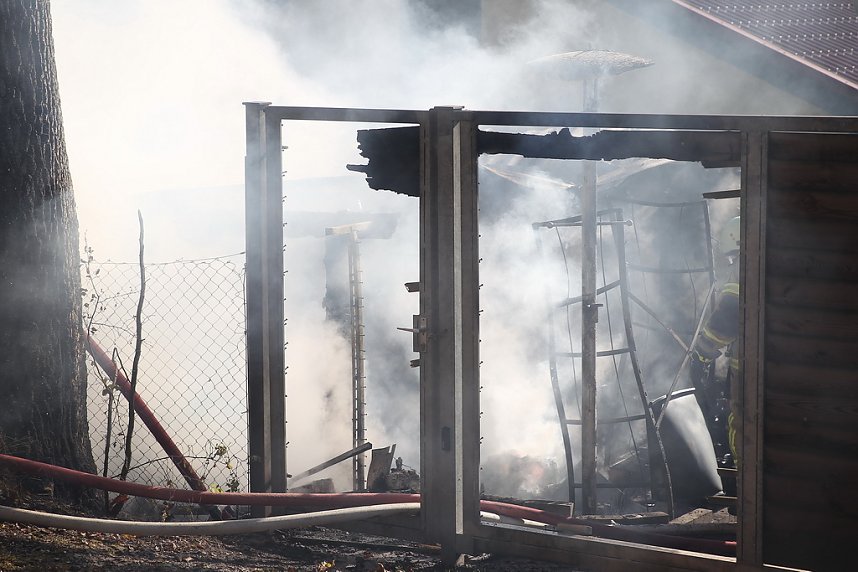 Nebengeb&auml;ude brannte