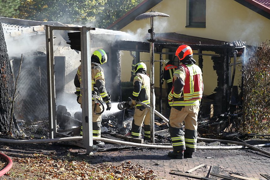 Nebengeb&auml;ude brannte