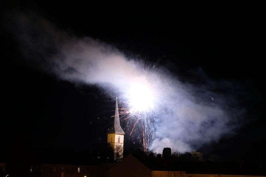 Feuerwerk am Martinsabend in Nordhausen