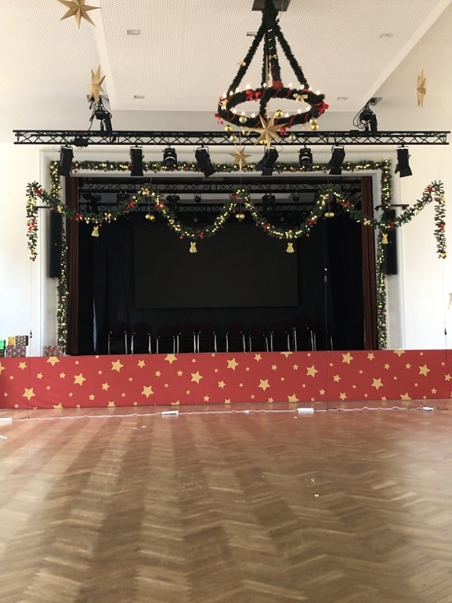 Festschmuck im Bleicher&ouml;der Kulturhaus