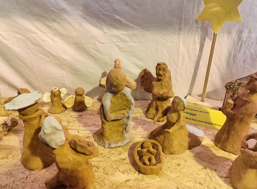 Krippenausstellung in Schaufenstern der Stadt Nordhausen