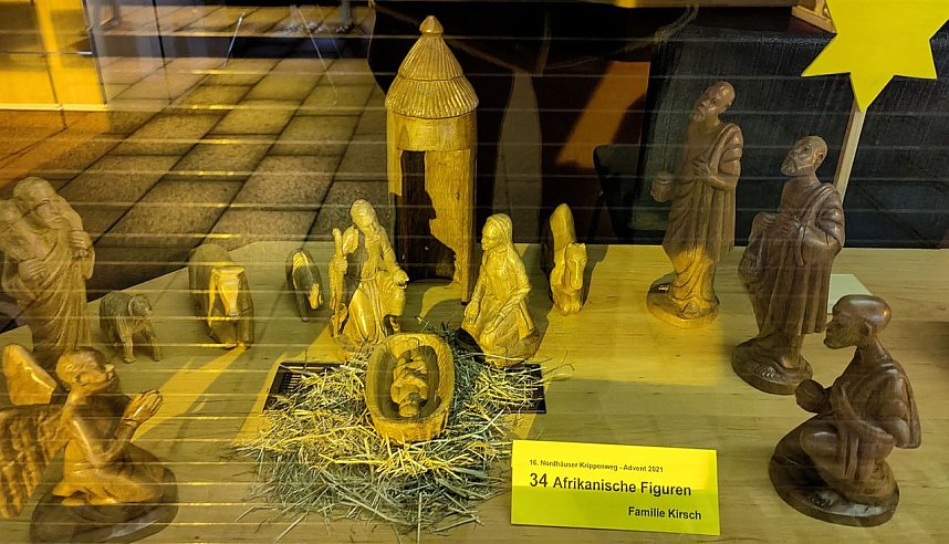 Krippenausstellung in Schaufenstern der Stadt Nordhausen