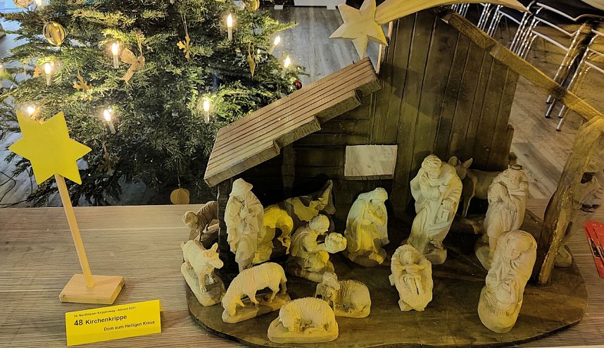 Krippenausstellung in Schaufenstern der Stadt Nordhausen