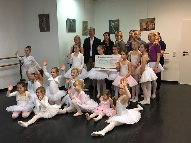 27 Jahre Tanzstudio Radeva