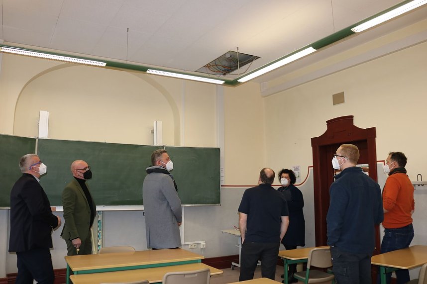 Halbzeit beim Digitalausbau am Herder-Gymnasium