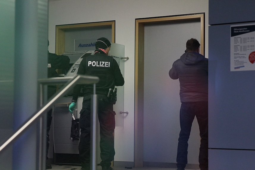 Polizei ist vor Ort zur Spurensicherung