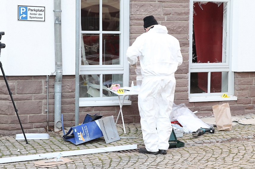 Polizei ist vor Ort zur Spurensicherung