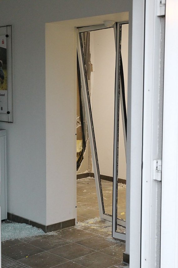 Aufgebrochene Geldautomaten in H&uuml;pstedt