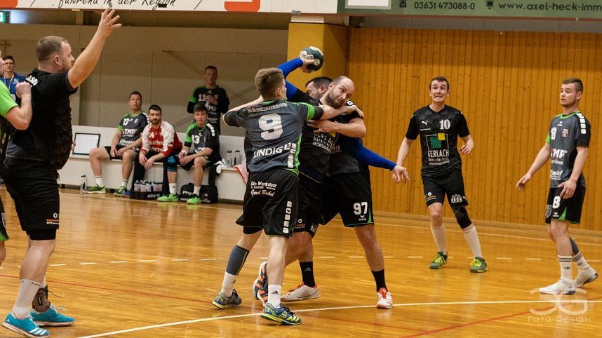 Handball in der Ballspielhalle