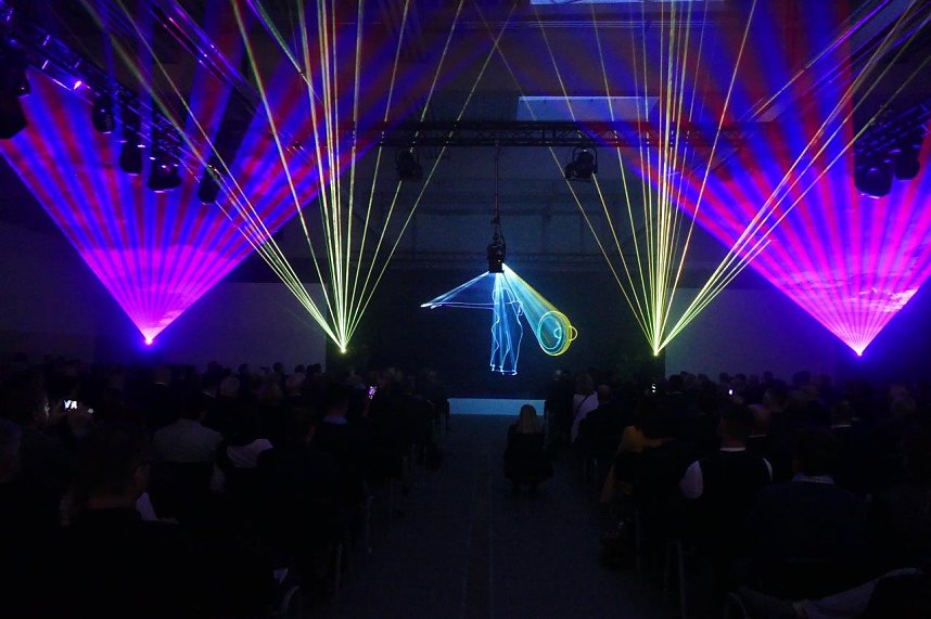 Lasershow beendete den offiziellen Teil