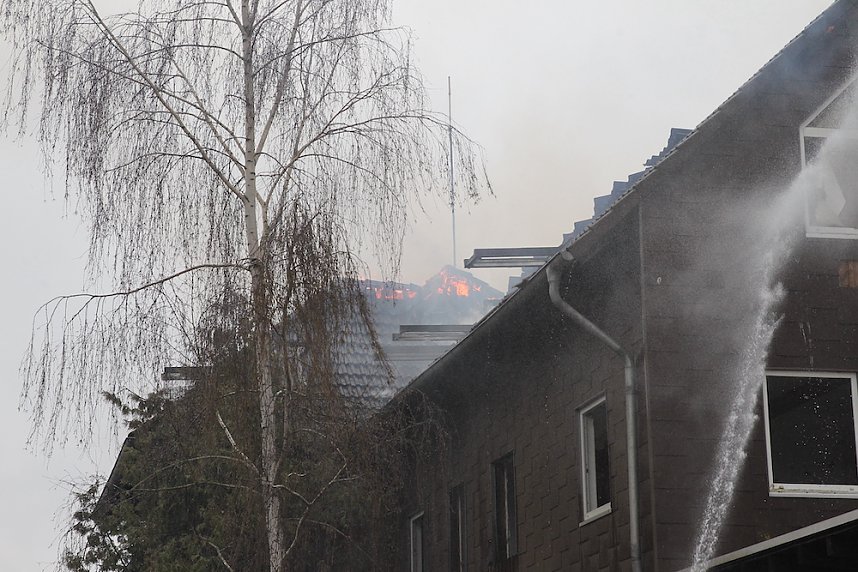 Dachstuhlbrand in Heringen 