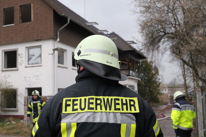 Dachstuhlbrand in Heringen 