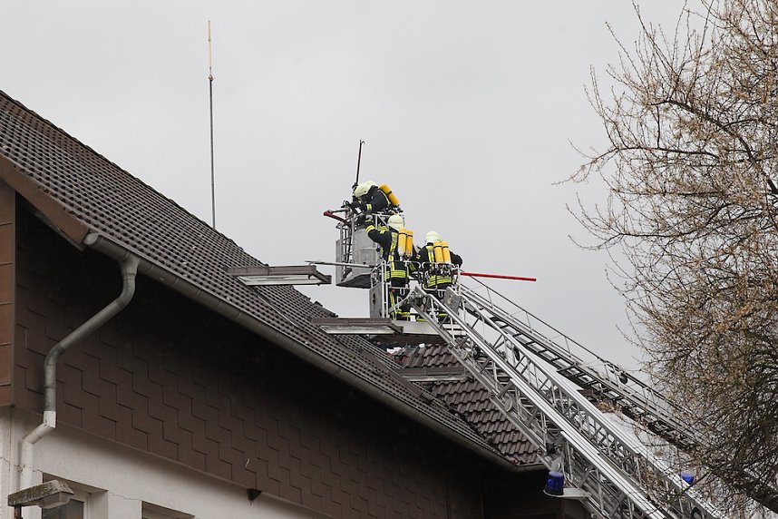 Dachstuhlbrand in Heringen 