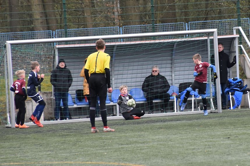 FSV Wacker 90 gg. SV Blau-Wei&szlig; Greu&szlig;en