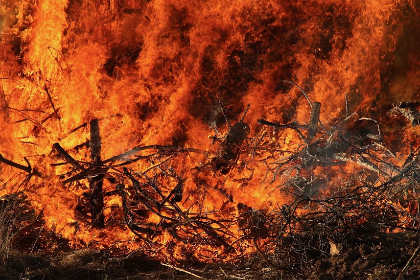 Osterfeuer bei Krimderode