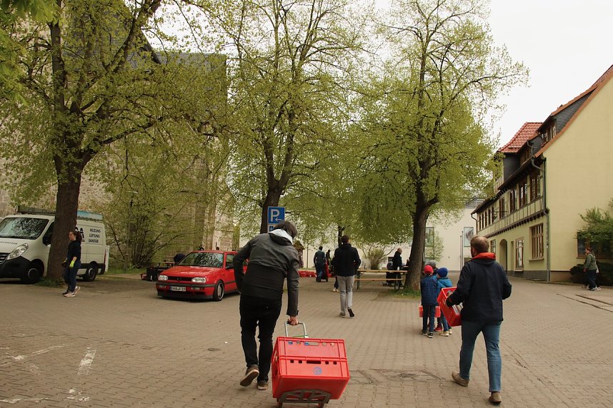 B&uuml;cherflohmarkt auf dem Blasii-Kirchplatz