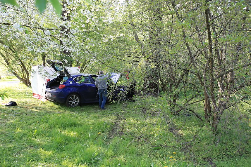 Das Unfallauto wird geborgen